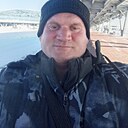 Знакомства: Геннадий, 42 года, Южно-Курильск