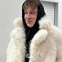Знакомства: Максим, 25 лет, Ульяновск