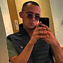 Знакомства: Браток, 20 лет, Казань