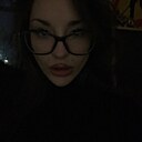 Знакомства: Тина, 19 лет, Владивосток