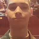 Знакомства: Кирилл, 19 лет, Тюмень