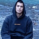 Знакомства: Макс, 19 лет, Северская