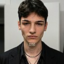 Знакомства: Макс, 18 лет, Кишинев