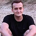 Знакомства: Максим, 25 лет, Новомосковск
