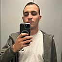 Знакомства: Макс, 24 года, Кемерово