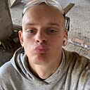 Знакомства: Макс, 18 лет, Хмельницкий