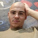 Знакомства: Денис, 29 лет, Киров