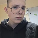 Знакомства: Максим, 19 лет, Одинцово
