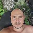 Знакомства: Григорий, 32 года, Ульяновск