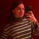 Знакомства: Ксения, 23 года, Москва