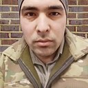 Знакомства: Икбол, 33 года, Бишкек