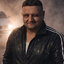 Знакомства: Oleg, 32 года, Караганда