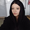 Знакомства: Александра, 18 лет, Омск
