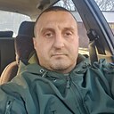 Знакомства: Юра, 30 лет, Малин