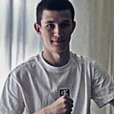 Знакомства: Максим, 19 лет, Южноуральск