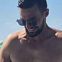 Знакомства: Artem, 33 года, Ереван