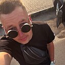 Знакомства: Андрей, 32 года, Гомель