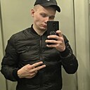 Знакомства: Данил, 22 года, Омск