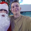 Знакомства: Максим, 19 лет, Санкт-Петербург