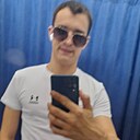 Знакомства: Михаил, 31 год, Киров