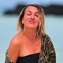 Знакомства: Алена, 42 года, Екатеринбург