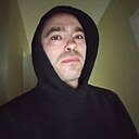 Знакомства: Витек, 28 лет, Волковыск