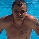 Знакомства: Кирилл, 34 года, Новороссийск