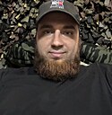 Знакомства: Василий, 32 года, Алчевск