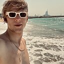 Знакомства: Павел, 32 года, Киров