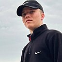 Знакомства: Максим, 24 года, Свободный