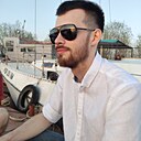 Знакомства: Артём, 31 год, Сургут
