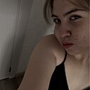 Знакомства: Mila, 23 года, Казань