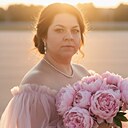 Знакомства: Нюша, 40 лет, Волгоград