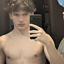 Знакомства: Илья, 19 лет, Серпухов