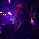 Знакомства: Карина, 26 лет, Белогорск