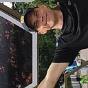 Знакомства: Олег, 34 года, Симферополь