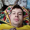 Знакомства: Максим, 24 года, Орск