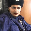 Знакомства: Александр, 24 года, Волхов