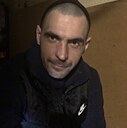 Знакомства: Александр, 35 лет, Черногорск