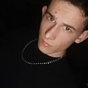 Знакомства: Danila, 18 лет, Майкоп