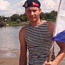 Знакомства: Илья, 34 года, Волжский