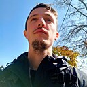 Знакомства: Илья, 26 лет, Старый Оскол