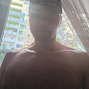 Знакомства: Валерий, 37 лет, Астрахань