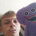Знакомства: Даня, 19 лет, Борисов