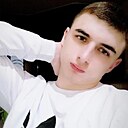 Знакомства: Ion, 25 лет, Кишинев