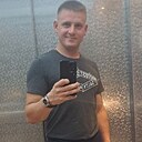 Знакомства: Валера, 28 лет, Пермь