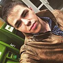 Знакомства: Санёчек, 33 года, Луганск