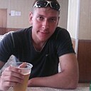 Знакомства: Валерий, 33 года, Красноуфимск