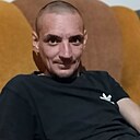 Знакомства: Максим, 35 лет, Уренгой