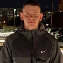Знакомства: Денис, 25 лет, Тюмень